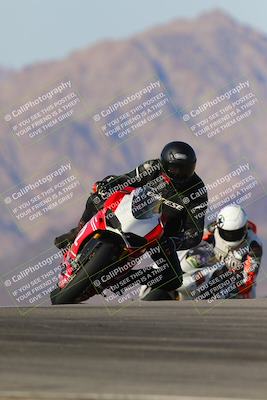 media/Dec-10-2023-SoCal Trackdays (Sun) [[0ce70f5433]]/Turn 9 (130pm)/